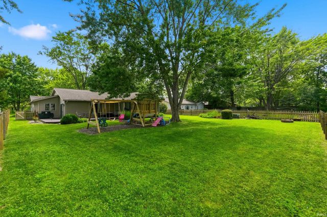 6335 Tanbark Trail, Fort Wayne, IN 46835