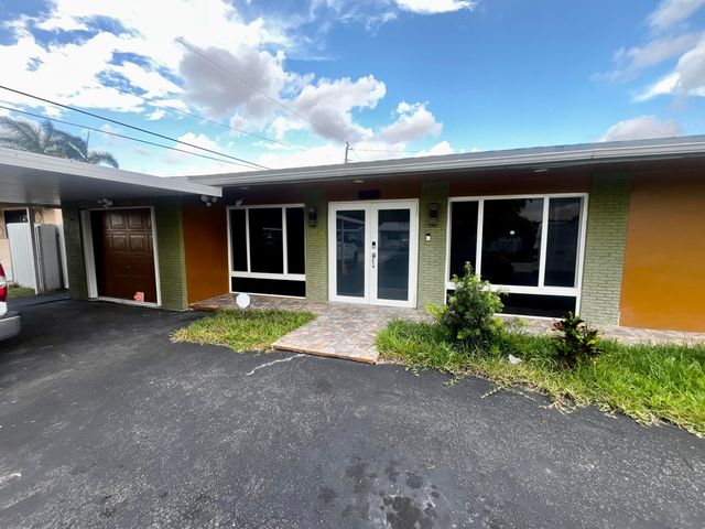 2321 Tarpon Drive Unit 2, Miramar, FL 33023