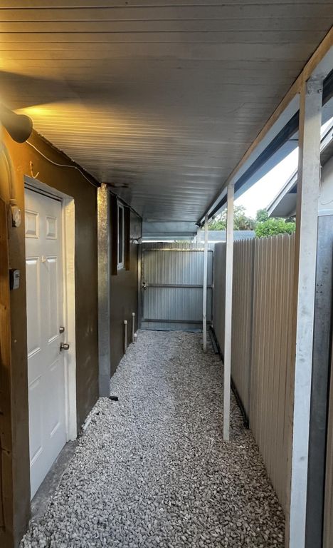 2321 Tarpon Drive Unit 2, Miramar, FL 33023