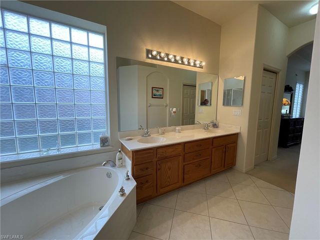 6478 Waverly Green WAY, Naples, FL 34110