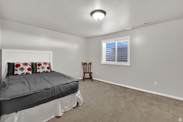 1392 W 2175 S, Syracuse, UT 84075