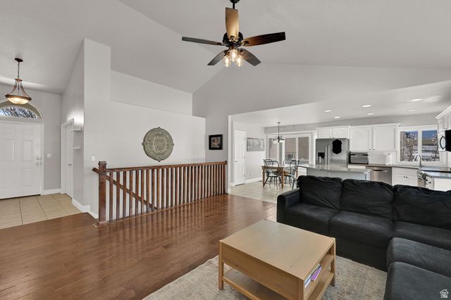 1392 W 2175 S, Syracuse, UT 84075