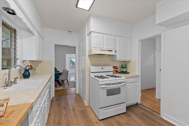 661 W Alegria Avenue, Sierra Madre, CA 91024