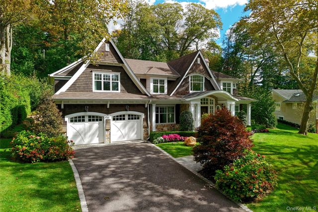 35 Mimosa Drive, East Hills, NY 11576