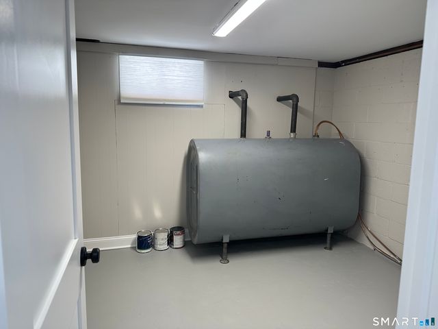 44 Hillside Avenue, New Canaan, CT 06840