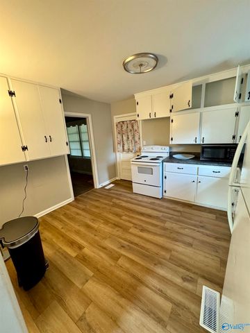 318 Spring Street, Athens, AL 35611