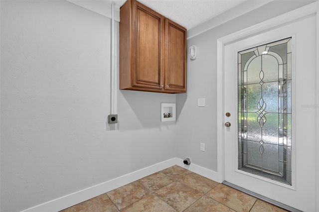 33350 E LAKE JOANNA DRIVE, Eustis, FL 32736