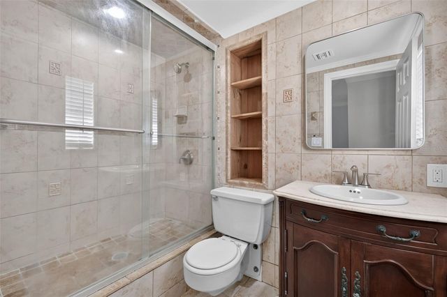 33350 E LAKE JOANNA DRIVE, Eustis, FL 32736