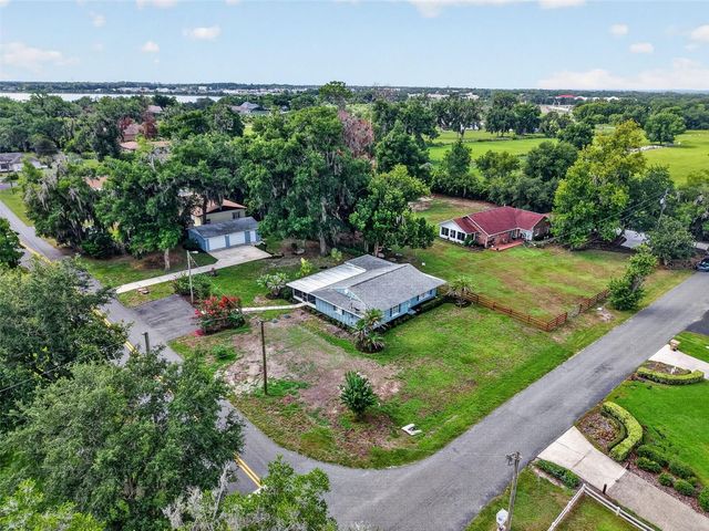 33350 E LAKE JOANNA DRIVE, Eustis, FL 32736