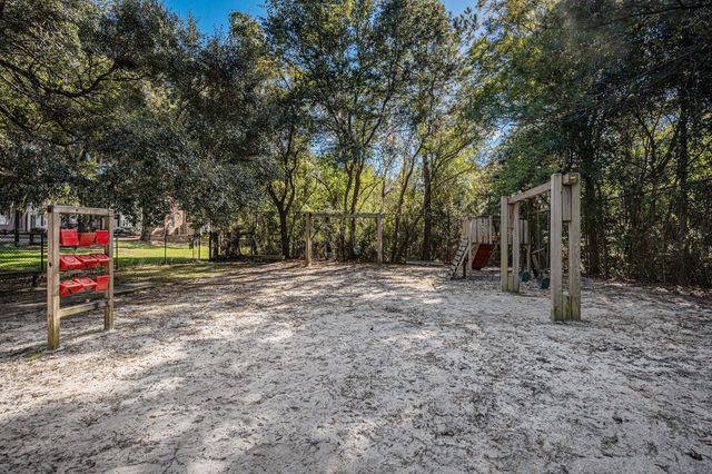 415 Parkdale Drive 14d, Charleston, SC 29414