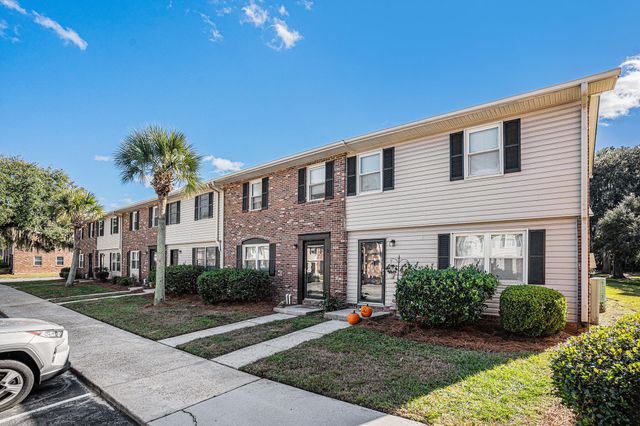 415 Parkdale Drive 14d, Charleston, SC 29414
