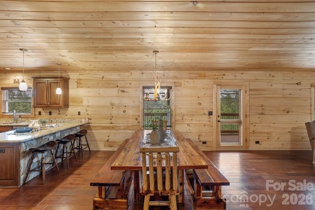1732 Waters Edge Drive, Granite Falls, NC 28630