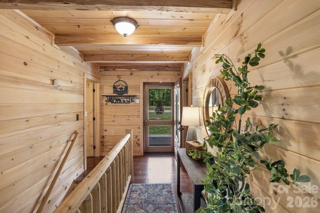 1732 Waters Edge Drive, Granite Falls, NC 28630