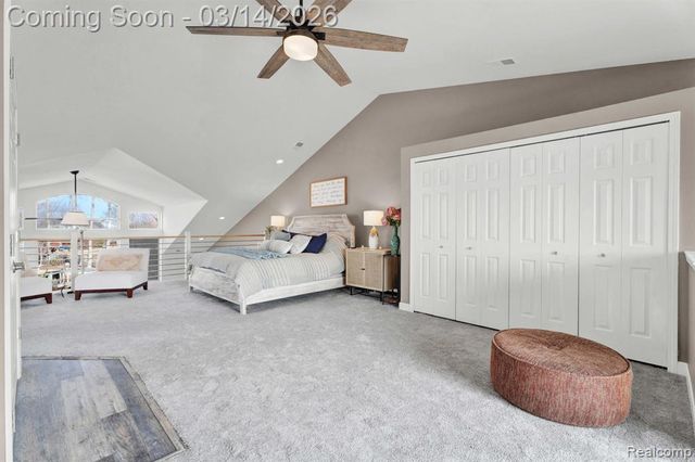 37824 Jefferson Avenue, Harrison Twp, MI 48045