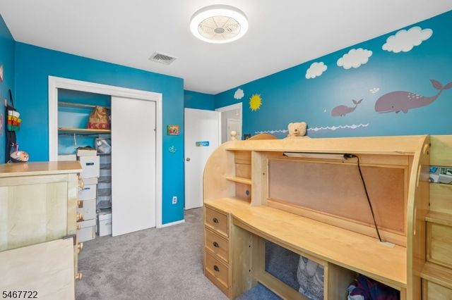 73 Cayuga Ave, Rockaway Twp., NJ 07866