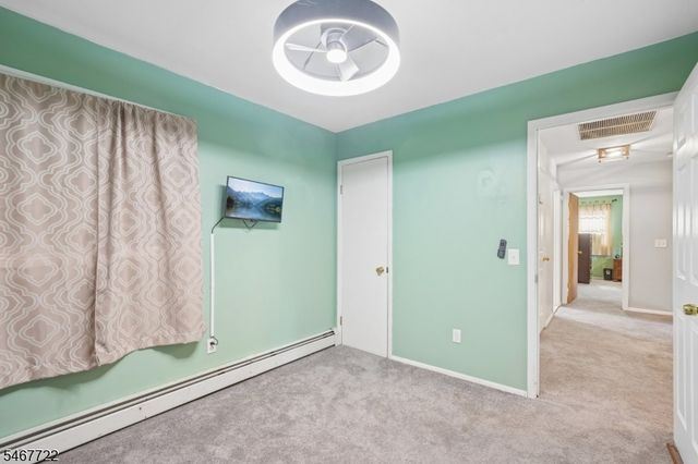 73 Cayuga Ave, Rockaway Twp., NJ 07866