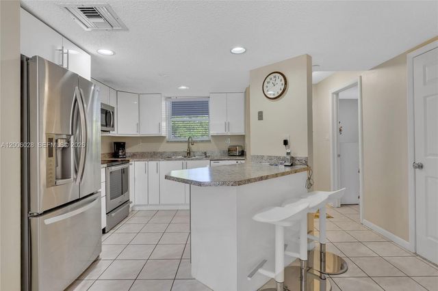 17801 N Bay Rd 210, Sunny Isles Beach, FL 33160
