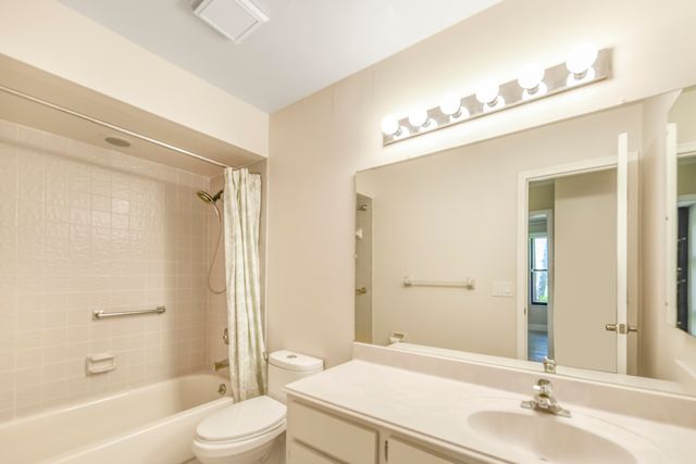 13355 Touchstone Place, Palm Beach Gardens, FL 33418