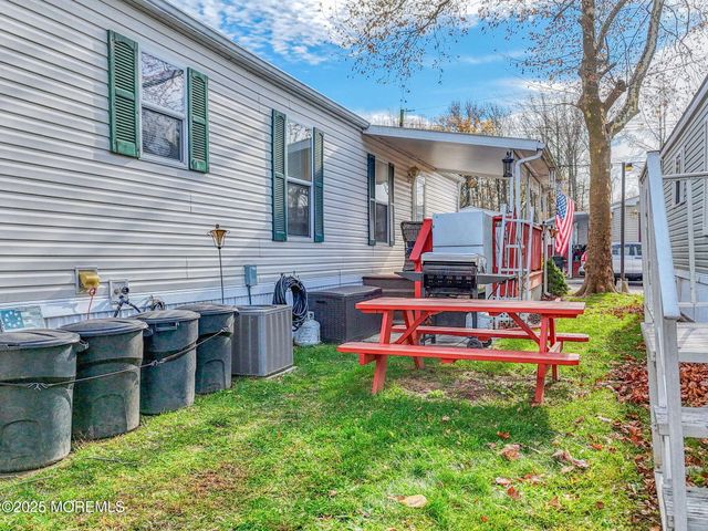 46 Randall Avenue, Hazlet, NJ 07730