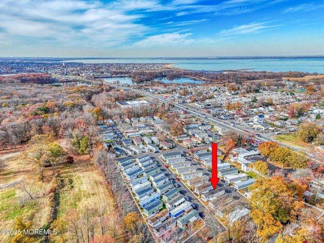 46 Randall Avenue, Hazlet, NJ 07730