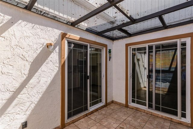1139 ORANGE TREE CIRCLE E A, Palm Harbor, FL 34684