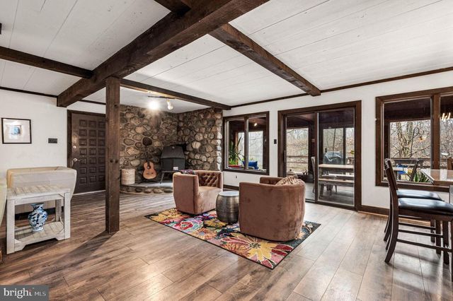 1785 TRUMBAUERSVILLE RD, Quakertown, PA 18951