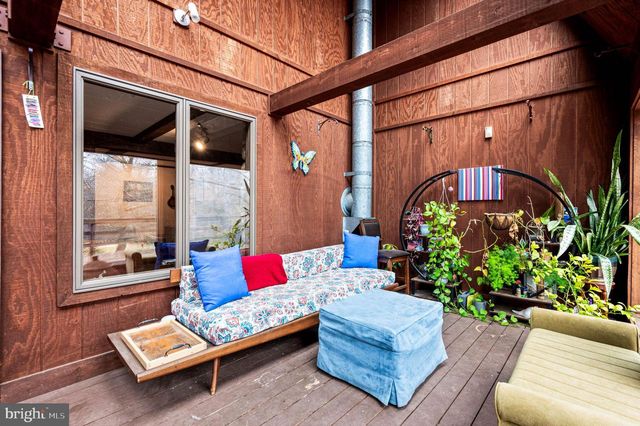 1785 TRUMBAUERSVILLE RD, Quakertown, PA 18951