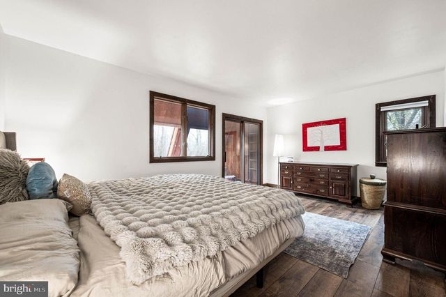 1785 TRUMBAUERSVILLE RD, Quakertown, PA 18951