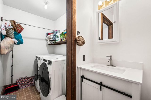 1785 TRUMBAUERSVILLE RD, Quakertown, PA 18951