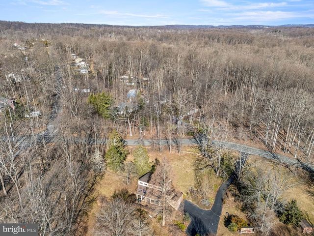 1785 TRUMBAUERSVILLE RD, Quakertown, PA 18951