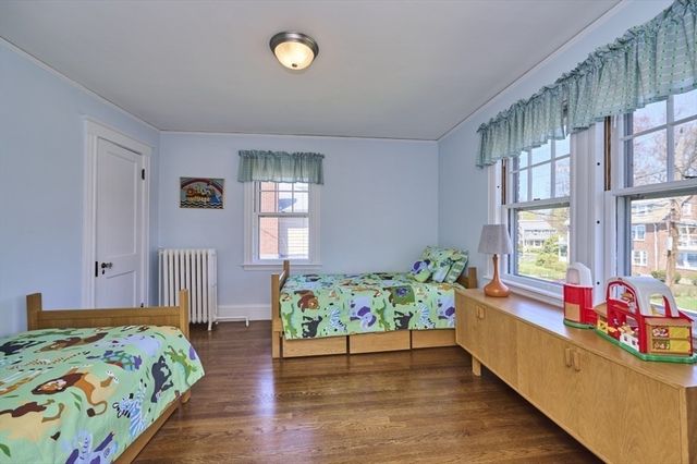 34 Converse Ave, Newton, MA 02458