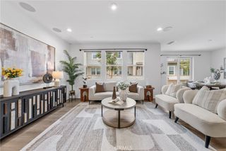 220 W Via Prado 52, Ontario, CA 91762
