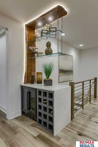 20121 W Street, Omaha, NE 68135