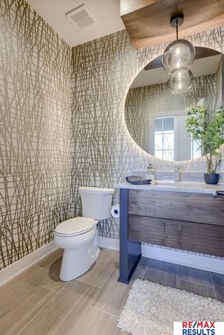 20121 W Street, Omaha, NE 68135