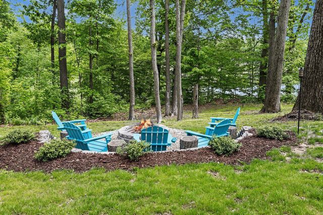 78750 South Court, Lawton, MI 49065