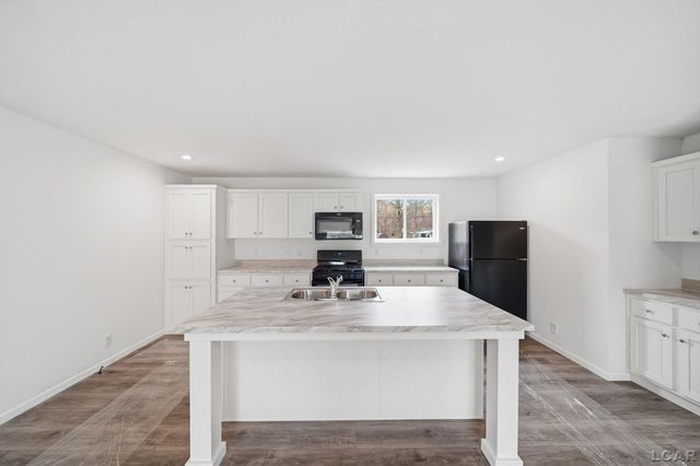 4760 Hooks Mill Road, Adrian Twp, MI 49221