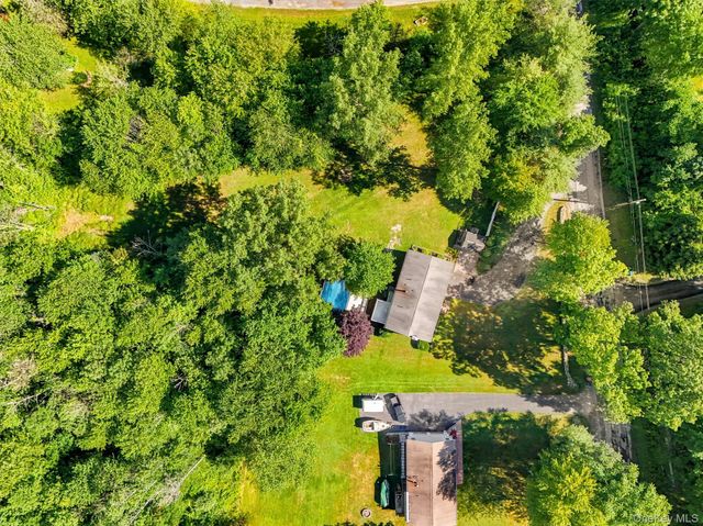 74 Peach Road, Poughkeepsie, NY 12601