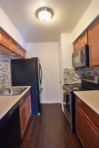 8110 Skillman Street 2091, Dallas, TX 75231