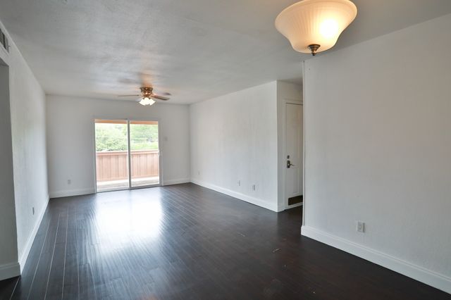 8110 Skillman Street 2091, Dallas, TX 75231