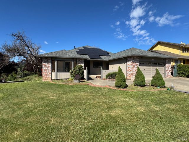 4380 1st Ave, Ukiah, CA 95482