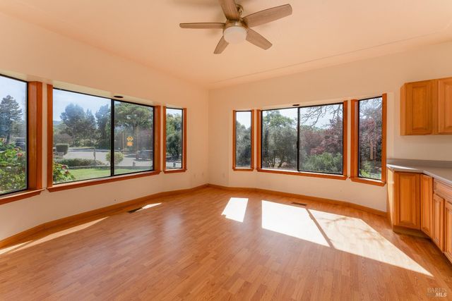 4380 1st Ave, Ukiah, CA 95482