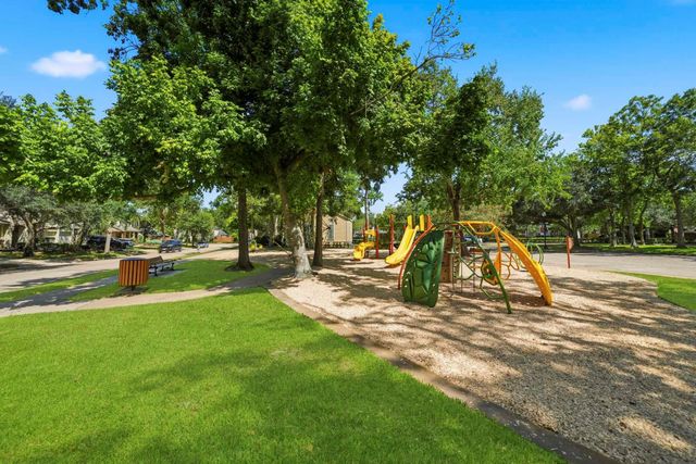 10502 Shipmans Landing Drive, Missouri City, TX 77459