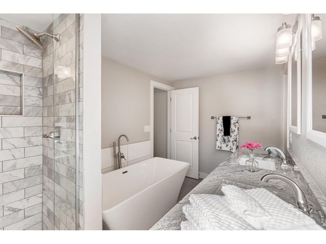 4035 Batavia Pl, Denver, CO 80220