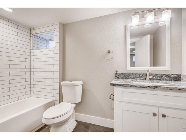 4035 Batavia Pl, Denver, CO 80220