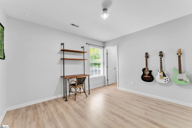 124 Garfield Lane, Simpsonville, SC 29681