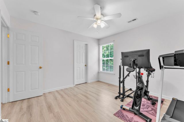 124 Garfield Lane, Simpsonville, SC 29681
