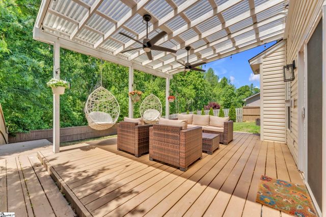 124 Garfield Lane, Simpsonville, SC 29681
