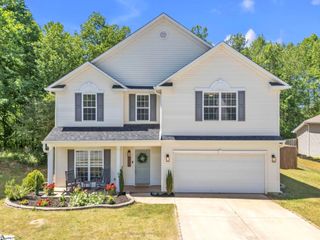124 Garfield Lane, Simpsonville, SC 29681