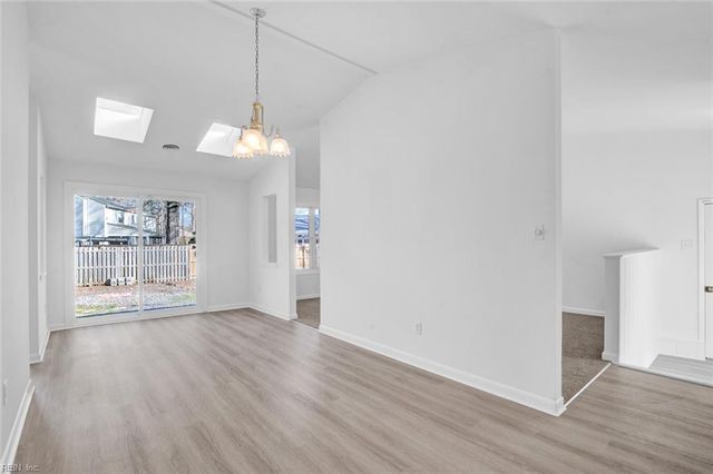 226 Windsor Castle DR, Newport News, VA 23608