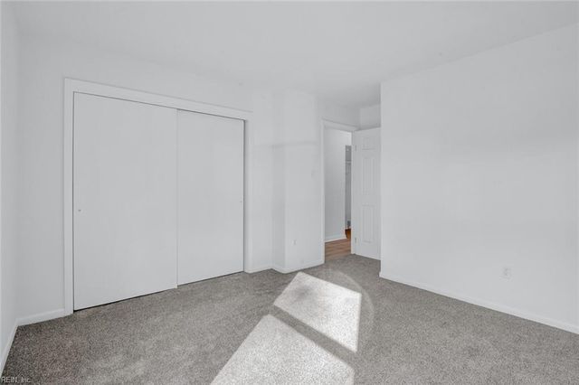 226 Windsor Castle DR, Newport News, VA 23608